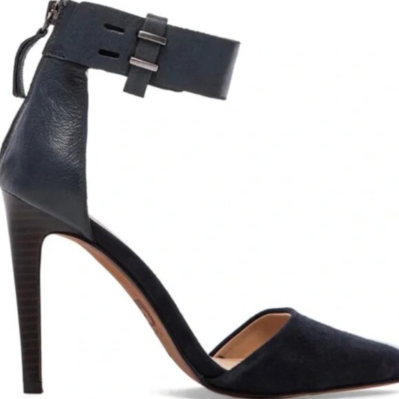 Joe's Jeans Arnie Heel in Navy - Picture 1 of 11